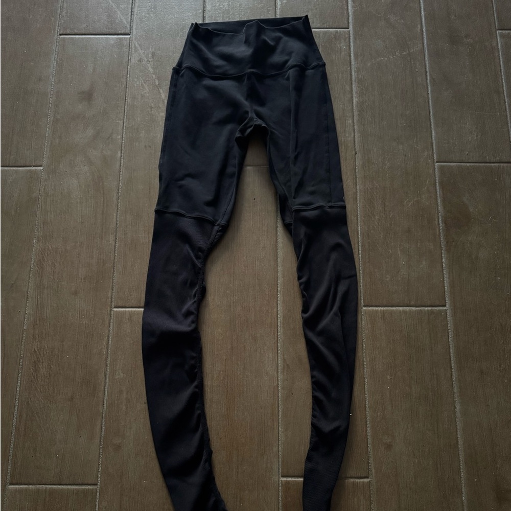 Alo yoga goddess leggings